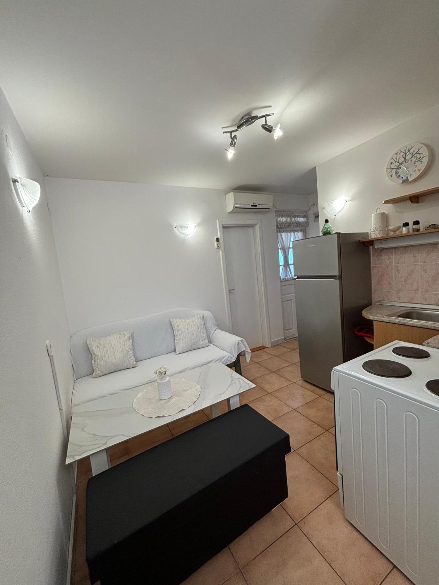 Apartments Medic Drace Luaran gambar