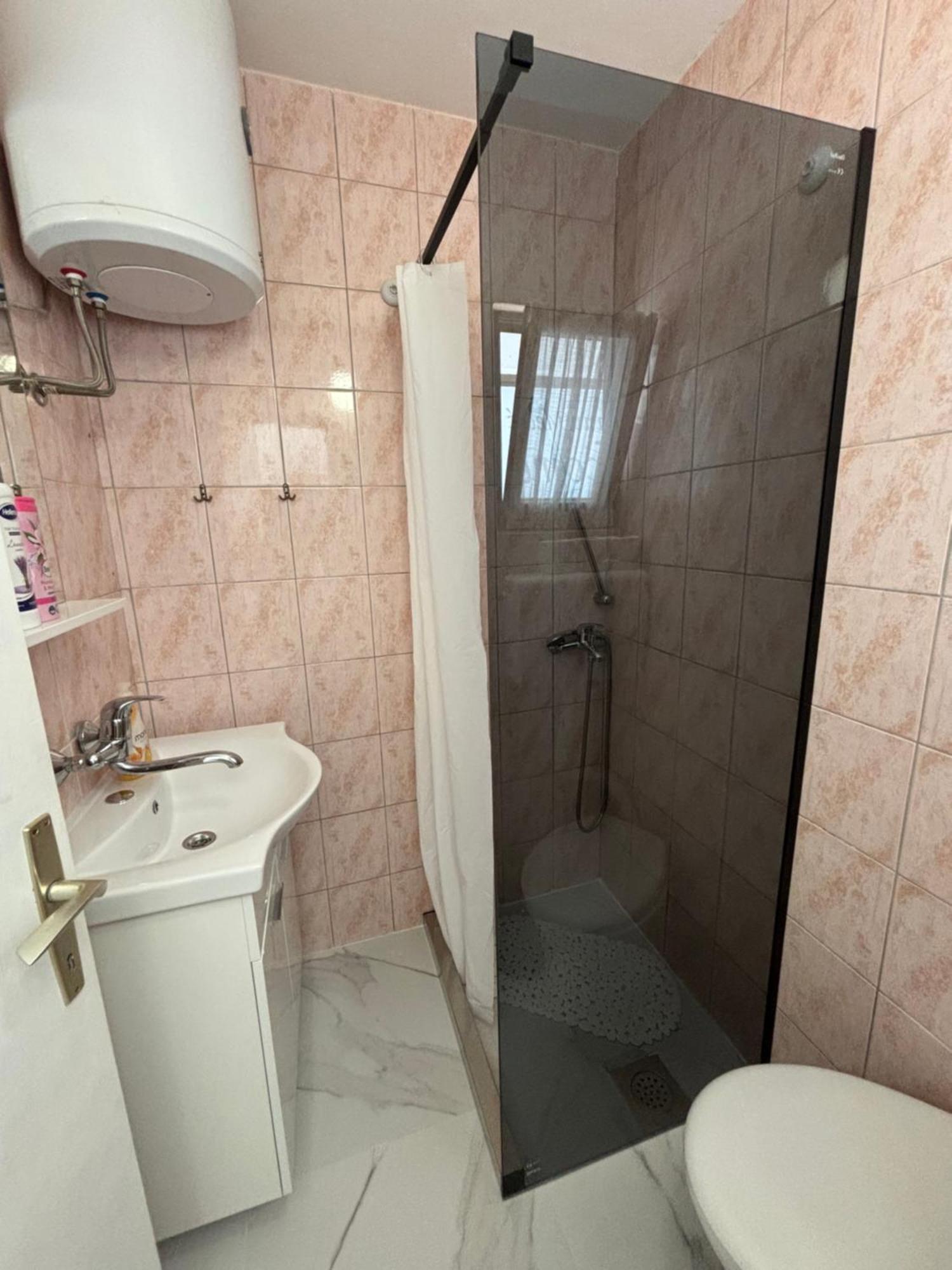 Apartments Medic Drace Luaran gambar